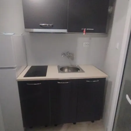 за гости иричек Apartamento Varna