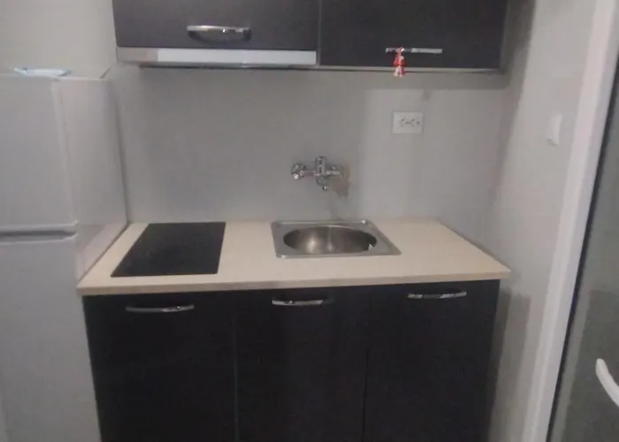 за гости иричек Апартамент Варна